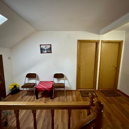 Casa de vacanta trei brazi Ranca Esterno foto