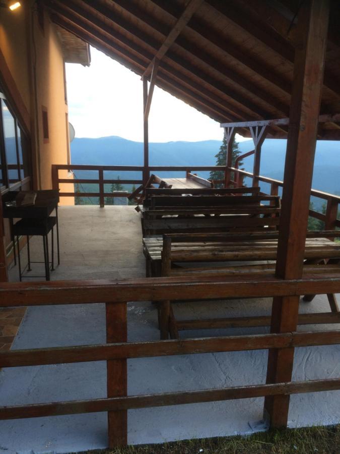 Casa de vacanta trei brazi Ranca Esterno foto